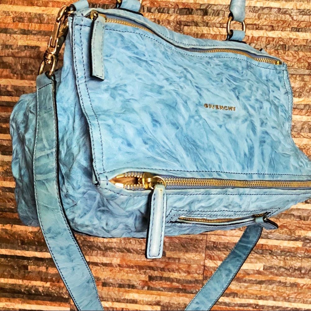 Givenchy Pandora Medium